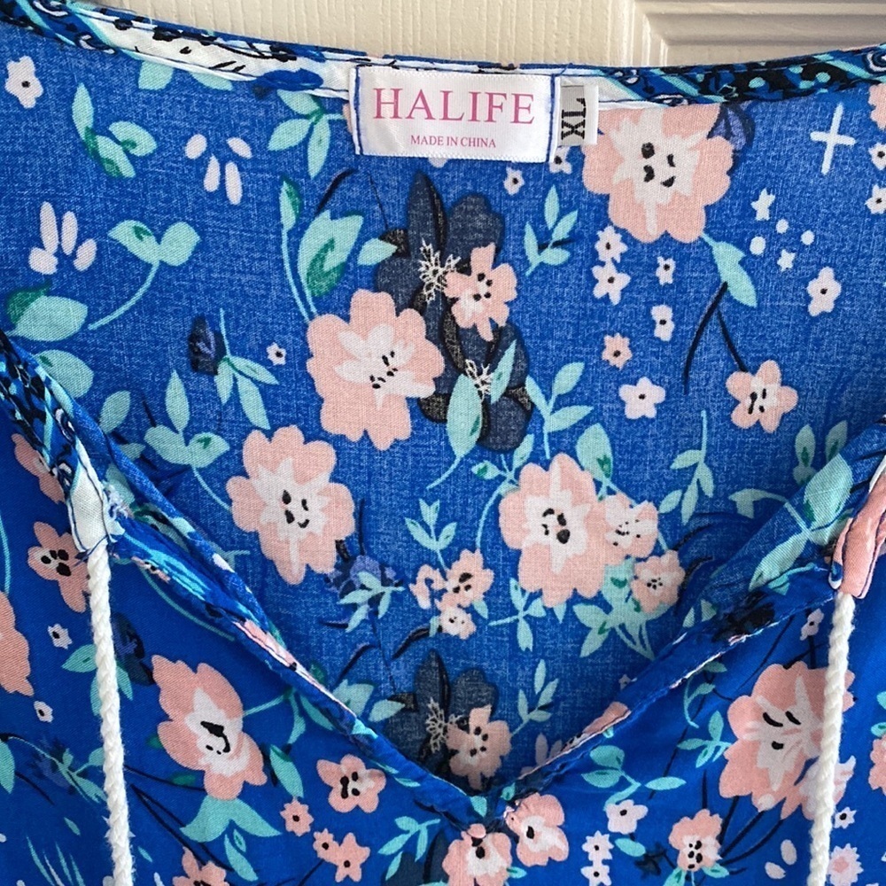 NWOT Halife cover up dress - Picture 3 of 4